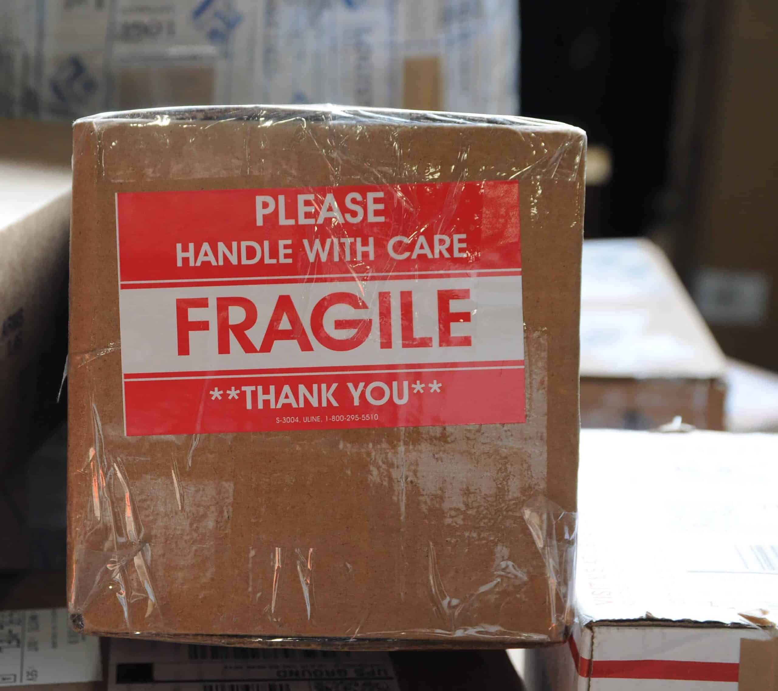 Fragile box edited Fragile label on a box