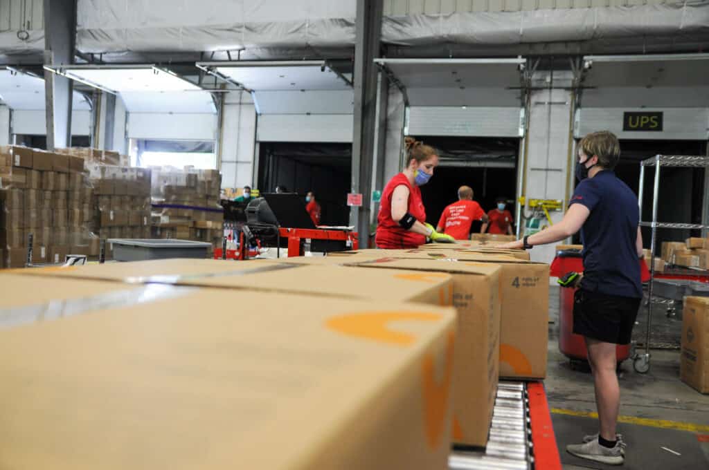 economic order quantity in warehouse