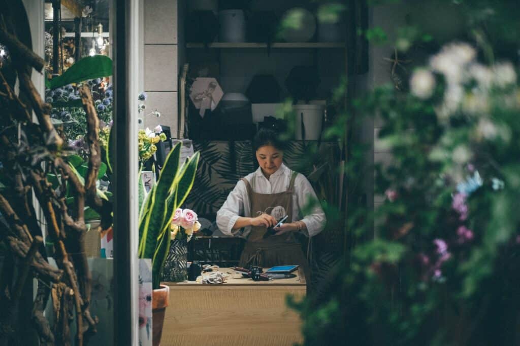 ecommerce business wonders how to ship plants