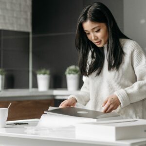 how to ship a laptop